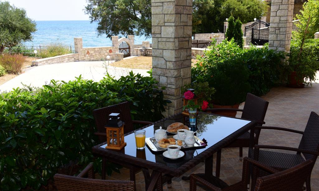 Villa Nostos Koroni  Luaran gambar